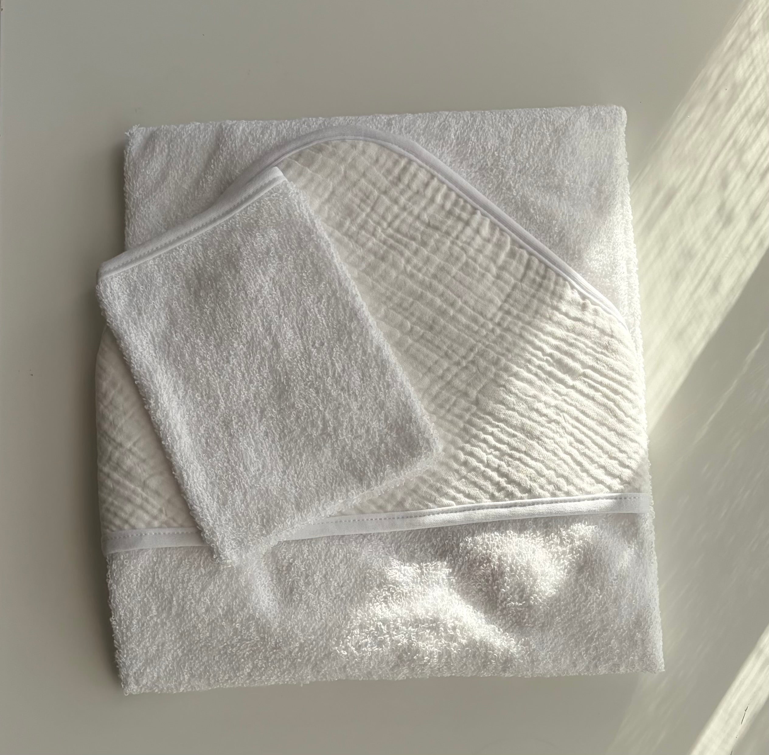 Cape de bain en gaze de coton • Blanc