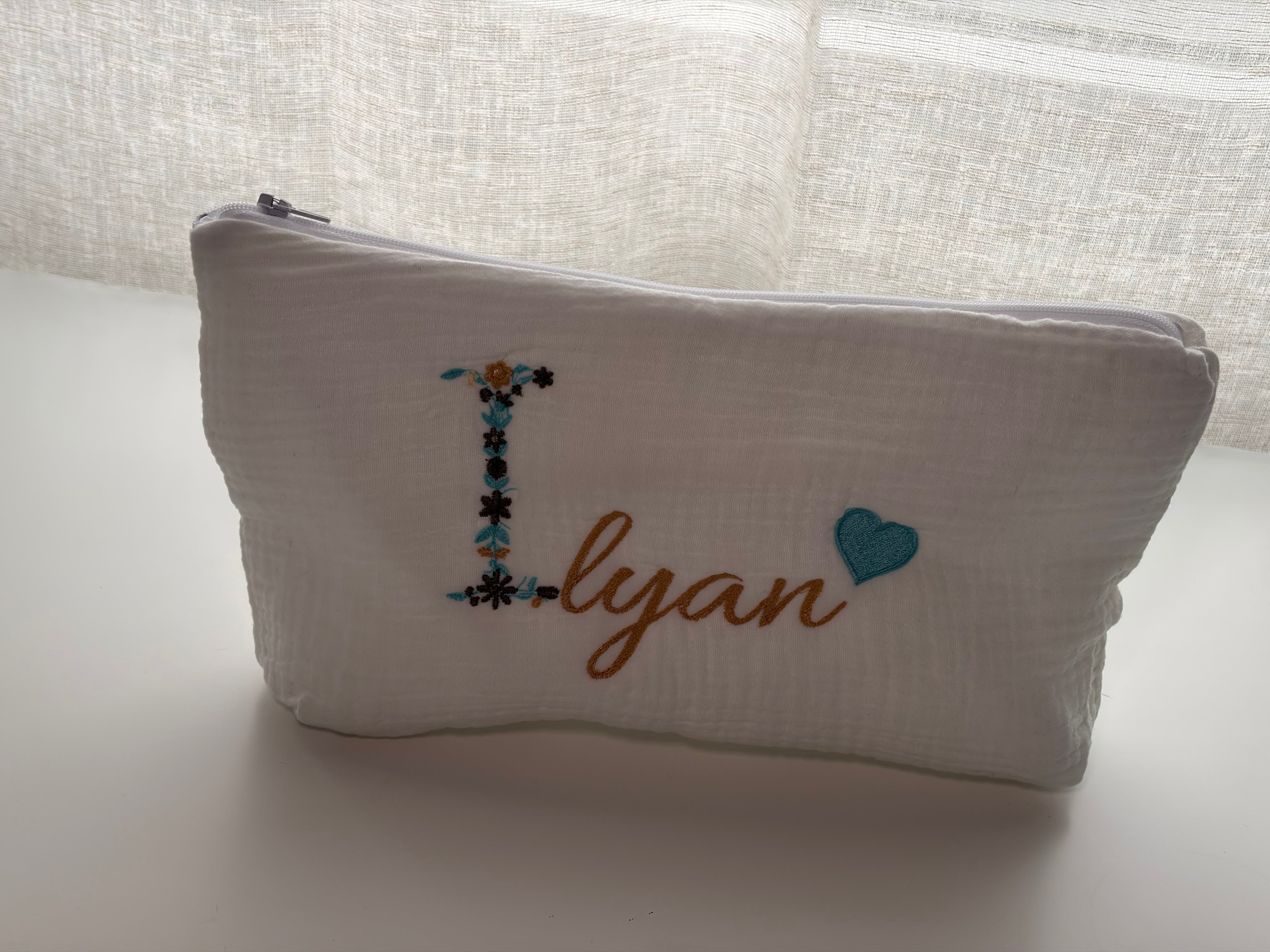 Trousse en gaze de coton • Blanc
